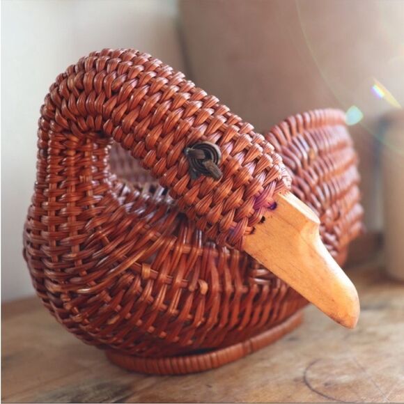 Vintage Wicker Swan Planter Basket Decoration Brown - Picture 6 of 9